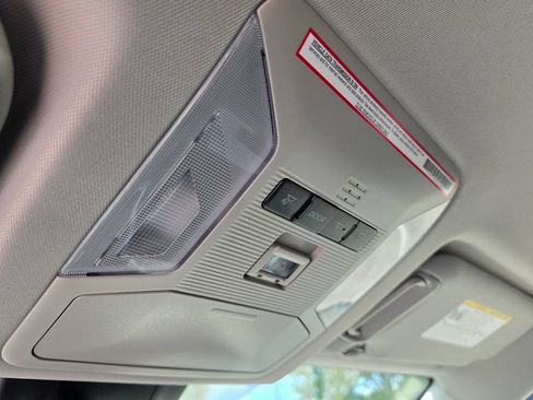 Certified 2022 Toyota RAV4 XLE AWD/4WD image 22