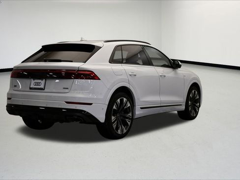 New 2026 Audi Q8 Premium Plus image 5