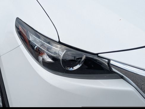 Used 2016 MAZDA CX-9 Touring AWD/4WD image 10