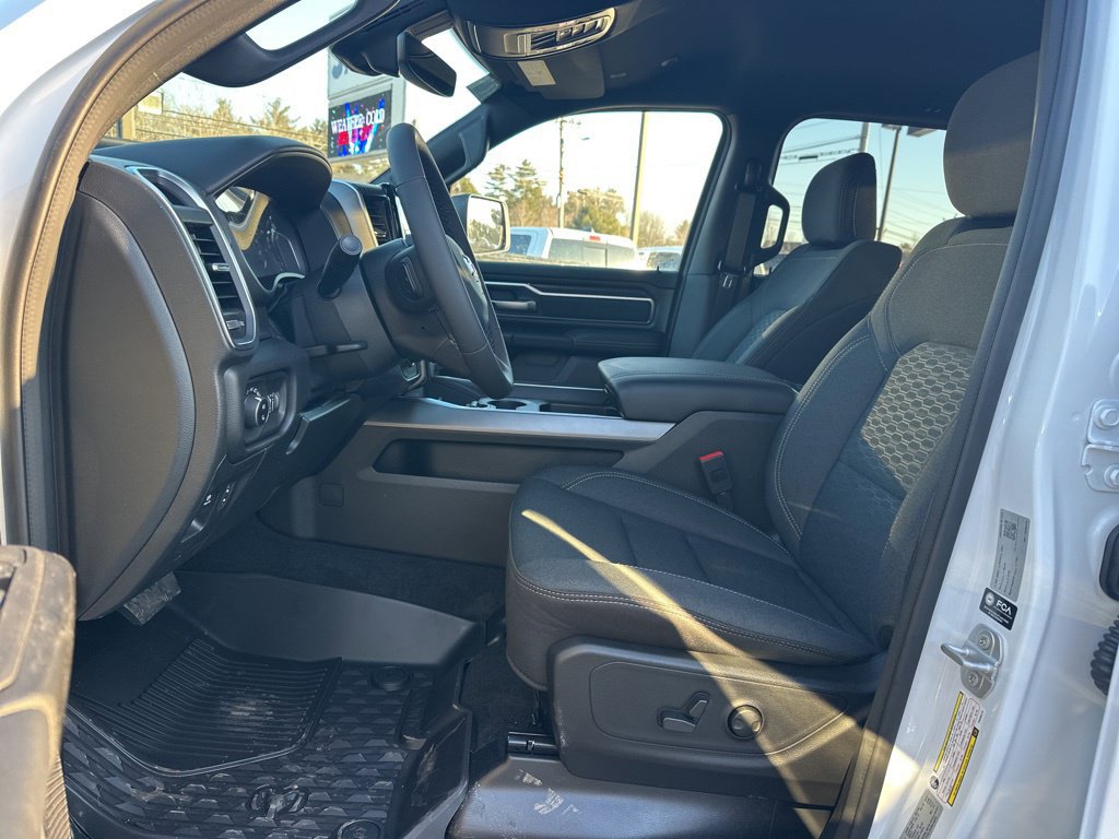 New 2026 RAM 1500 Big Horn AWD/4WD image 11