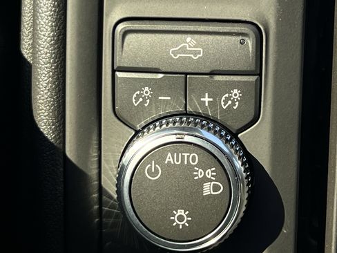 New 2026 GMC Sierra 1500 Pro w/ Pro Value Package image 18