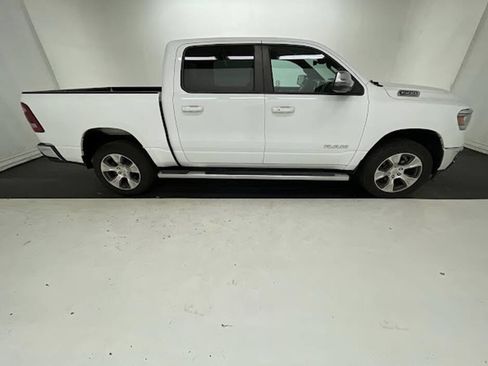 Used 2023 RAM 1500 Laramie AWD/4WD image 9