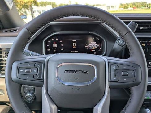 New 2026 GMC Sierra 2500 Denali w/ Denali Reserve Package AWD/4WD image 29
