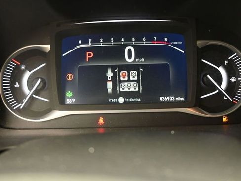 Used 2023 Honda Passport EX-L image 11