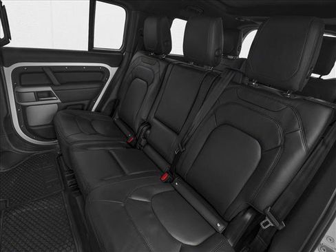 Used 2025 Land Rover Defender 130 S AWD/4WD image 9