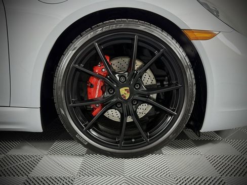 Used 2024 Porsche 718 Boxster S image 22