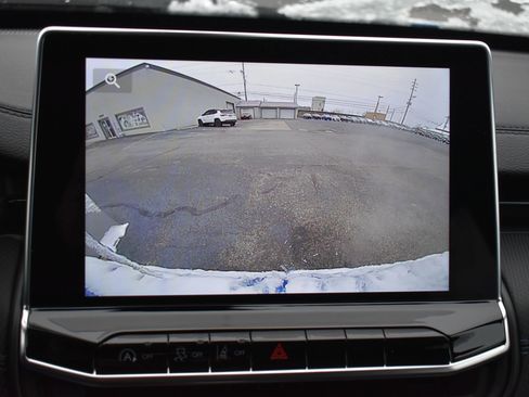 New 2026 Jeep Compass Latitude image 28