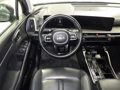 Used 2024 Kia Sorento X-Line EX AWD/4WD image 9