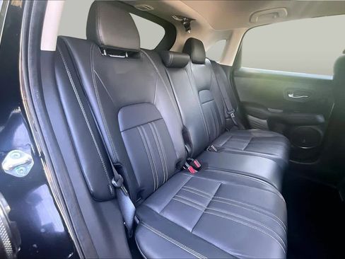Used 2024 Honda HR-V EX-L image 18