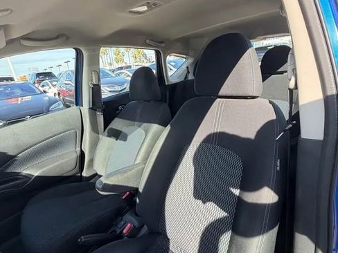 Used 2016 Nissan Versa Note SV image 7