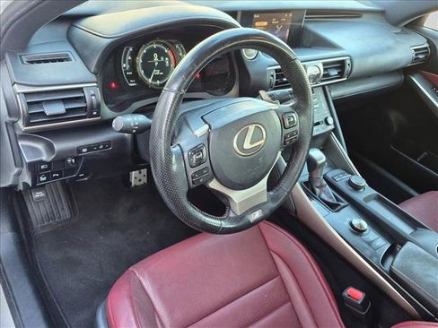 Used 2019 Lexus IS 300 F Sport w/ F Sport Package RWD image 10