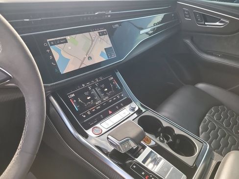 Used 2022 Audi RS Q8 AWD/4WD image 23