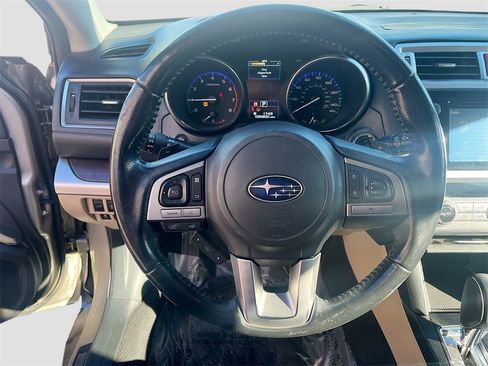 Used 2015 Subaru Outback 2.5i Limited image 11