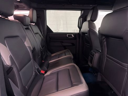 New 2025 Ford Bronco Outer Banks image 29