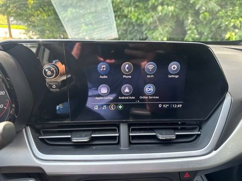 Used 2025 Chevrolet Trax RS w/ Driver Confidence Package FWD image 20