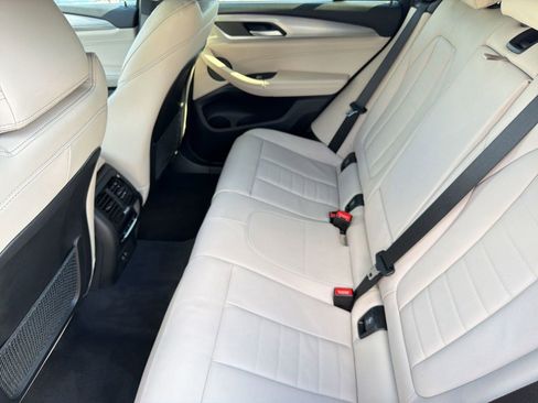 Certified 2024 BMW X4 xDrive30i w/ Premium Package image 25