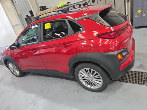 Used 2021 Hyundai Kona SEL AWD/4WD image 7