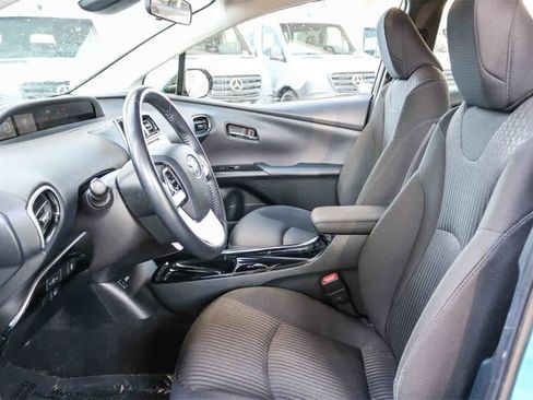 Used 2018 Toyota Prius Prime Plus image 17