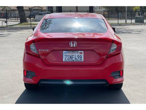 Used 2016 Honda Civic EX image 5