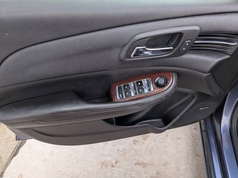 Used 2013 Chevrolet Malibu LT image 9