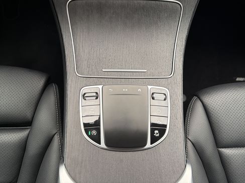 Used 2022 Mercedes-Benz GLC 300 4MATIC image 24