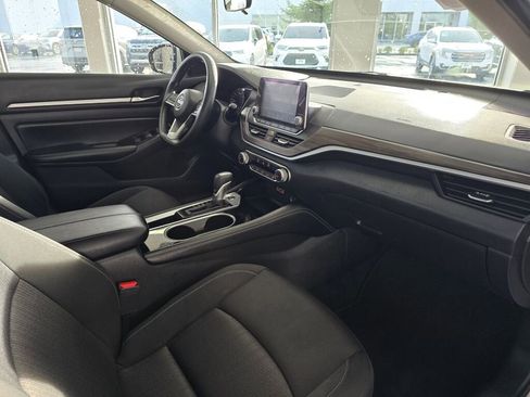 Used 2023 Nissan Altima 2.5 SV image 46