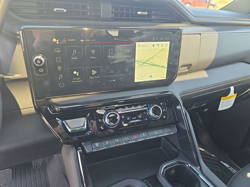 New 2026 GMC Sierra 2500 AT4 w/ AT4 Premium Plus Package AWD/4WD image 20