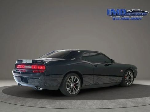 Used 2013 Dodge Challenger SRT8 w/ Harman Kardon Audio Group RWD image 9
