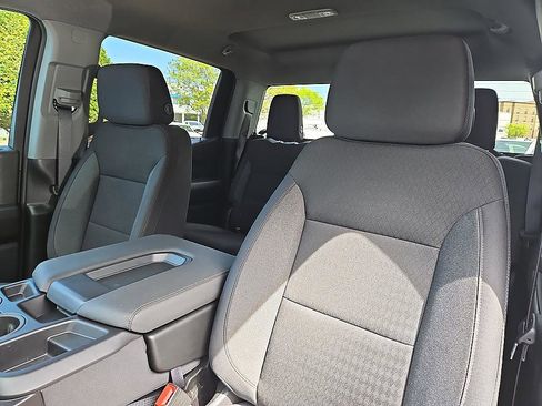 New 2026 Chevrolet Silverado 1500 Custom AWD/4WD image 15