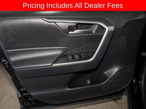 Used 2024 Toyota RAV4 AWD Hybrid image 11