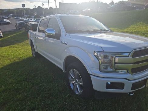 Used 2019 Ford F150 Platinum w/ Equipment Group 701A Luxury AWD/4WD image 2