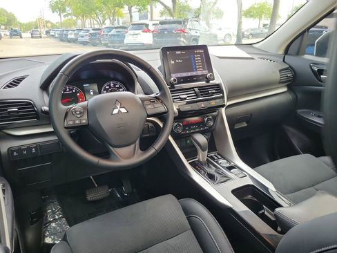 Used 2023 Mitsubishi Eclipse Cross AWD image 10
