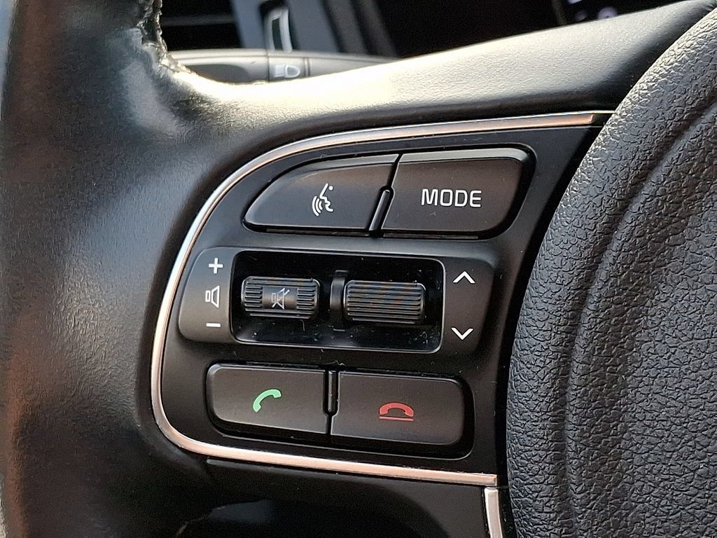 Used 2018 Kia Optima EX w/ Premium Package FWD image 23