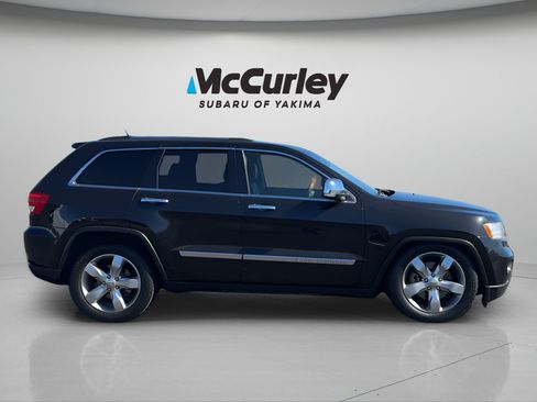 Used 2011 Jeep Grand Cherokee Overland AWD/4WD image 7