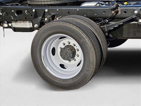 New 2025 Ford F450 XL image 11