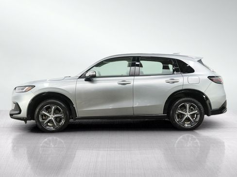 Used 2024 Honda HR-V EX-L image 2