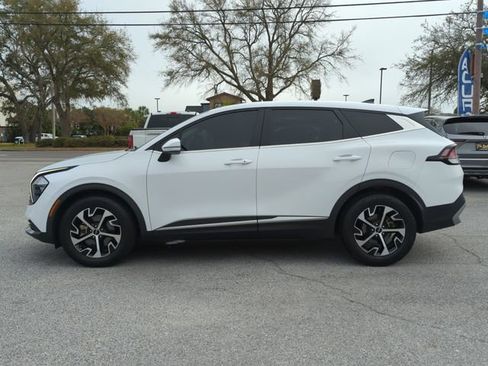 Used 2023 Kia Sportage EX image 7