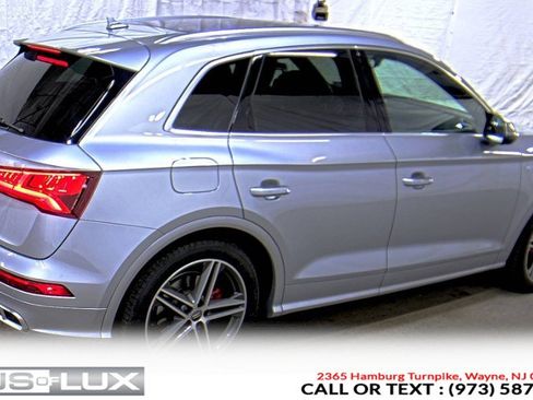 Used 2018 Audi SQ5 Prestige w/ Prestige Package AWD/4WD image 2