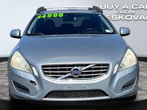 Used 2013 Volvo S60 T5 image 2
