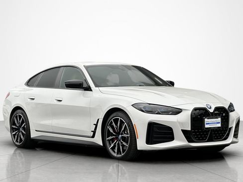 Used 2023 BMW i4 eDrive40 w/ M Sport Package RWD image 7