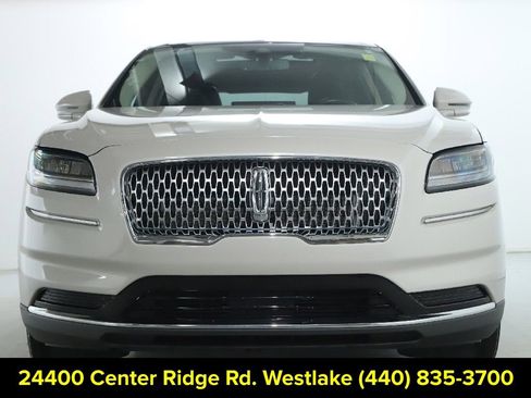 Used 2022 Lincoln Nautilus Reserve image 6