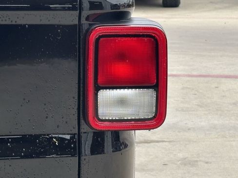 New 2026 Jeep Gladiator Sport AWD/4WD image 5