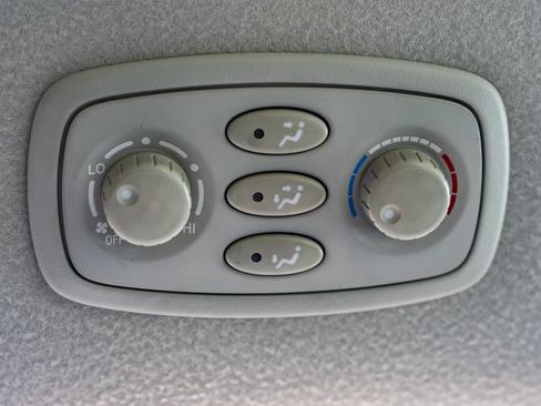 Used 2006 Toyota Sienna LE FWD image 9