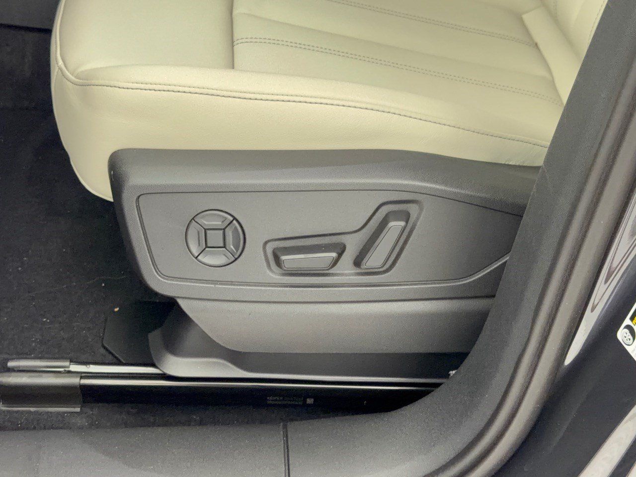 New 2026 Audi Q5 2.0T AWD/4WD image 16