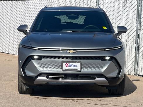 New 2026 Chevrolet Equinox EV LT image 6