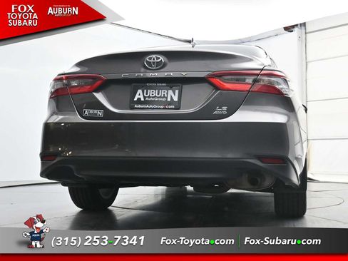 Used 2023 Toyota Camry LE AWD/4WD image 21