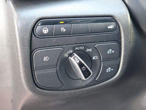 Certified 2023 INFINITI QX50 Sport FWD image 25