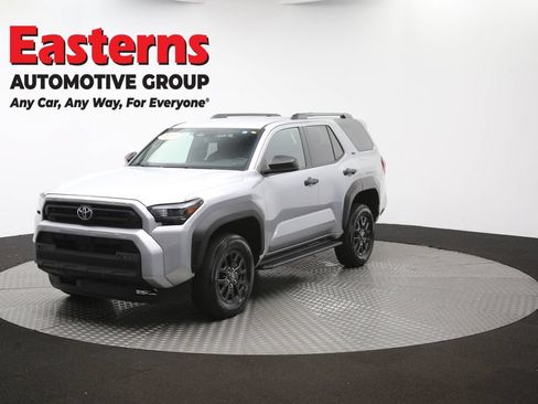 Used 2025 Toyota 4Runner SR5 AWD/4WD image 56