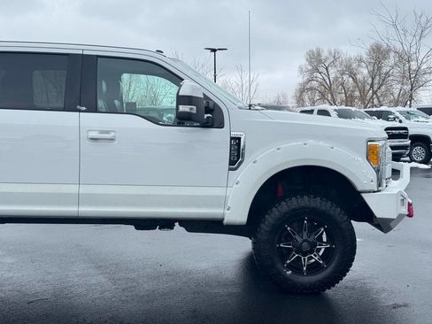 Used 2017 Ford F250 Lariat w/ FX4 Off-Road Package image 10