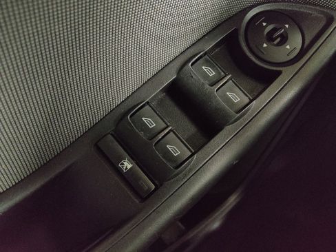 Used 2013 Ford Focus SE image 27